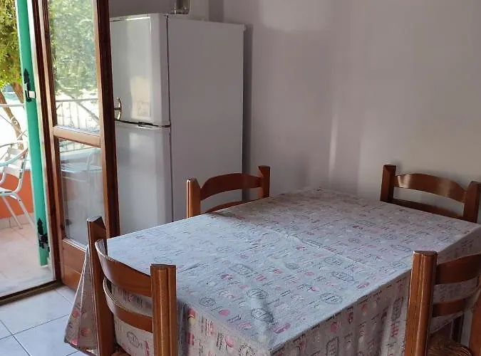 Marina Apartment2 Апартаменты *